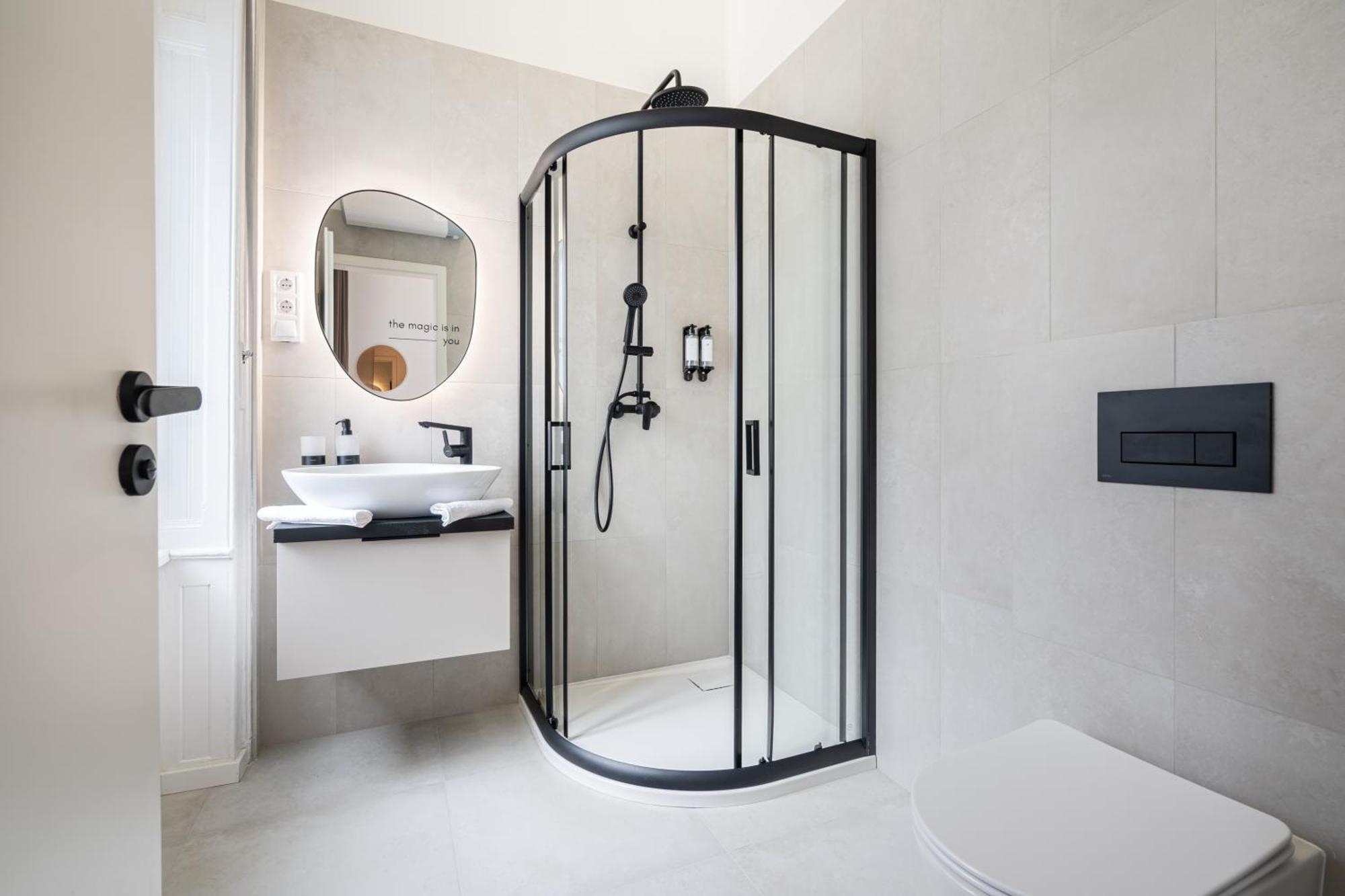 You Boutique Suites, Best Location By Bqa 布达佩斯 外观 照片